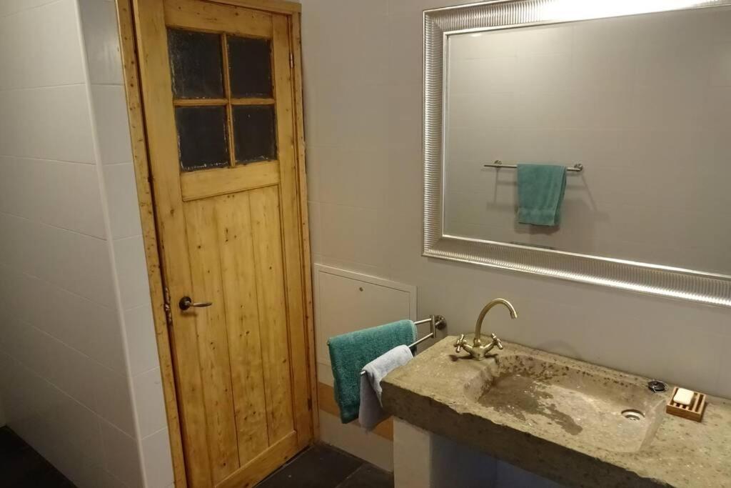 Apartament Pont De Valenti Mountain Retreat Girona Zewnętrze zdjęcie