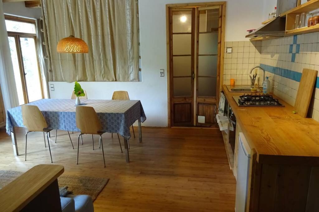Apartament Pont De Valenti Mountain Retreat Girona Zewnętrze zdjęcie